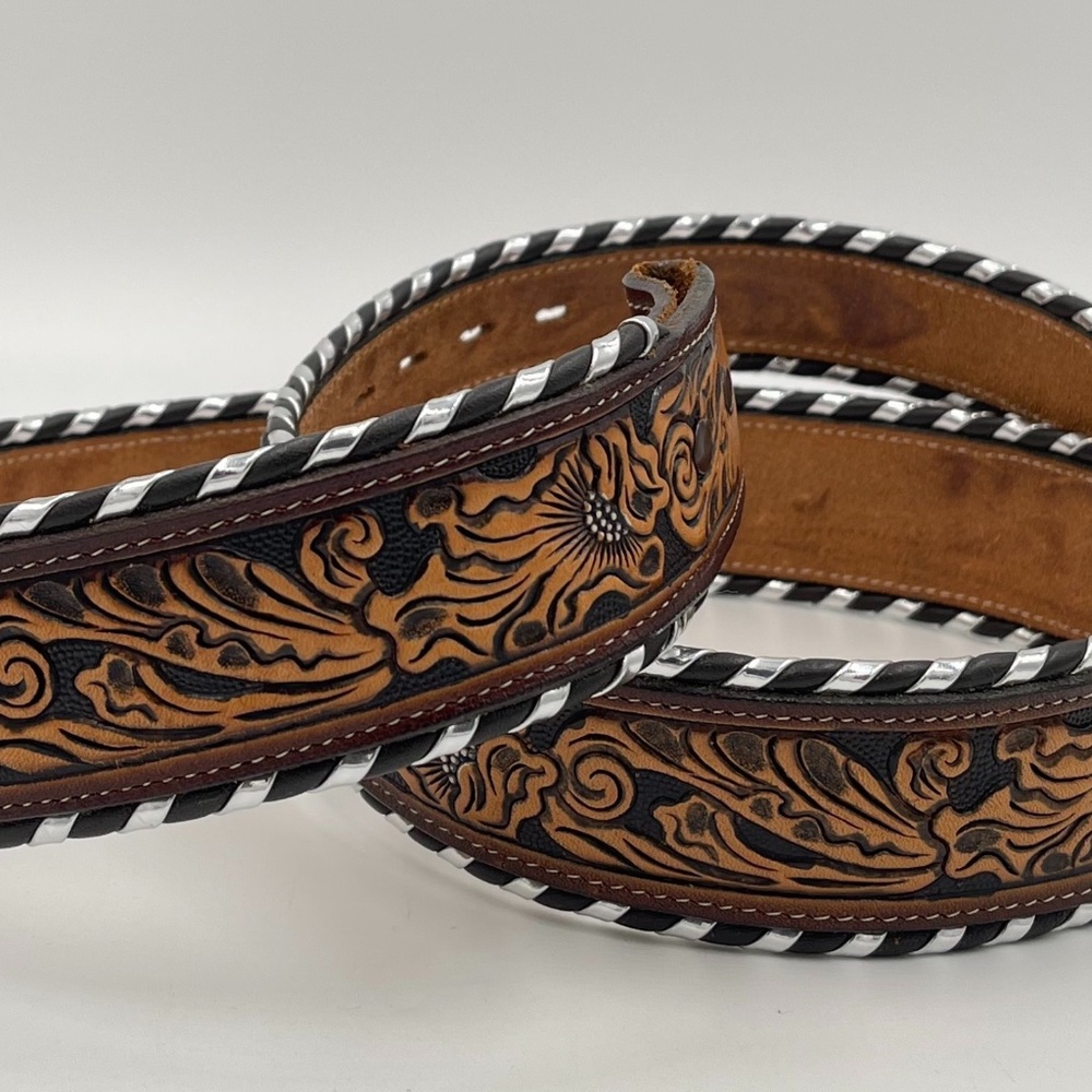 Vintage Tony Lama Men's Hand Tooled Leather Western Belt Size 40 NO BUCKLE